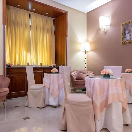 Hotel Suite ARES Neapel Exterior foto