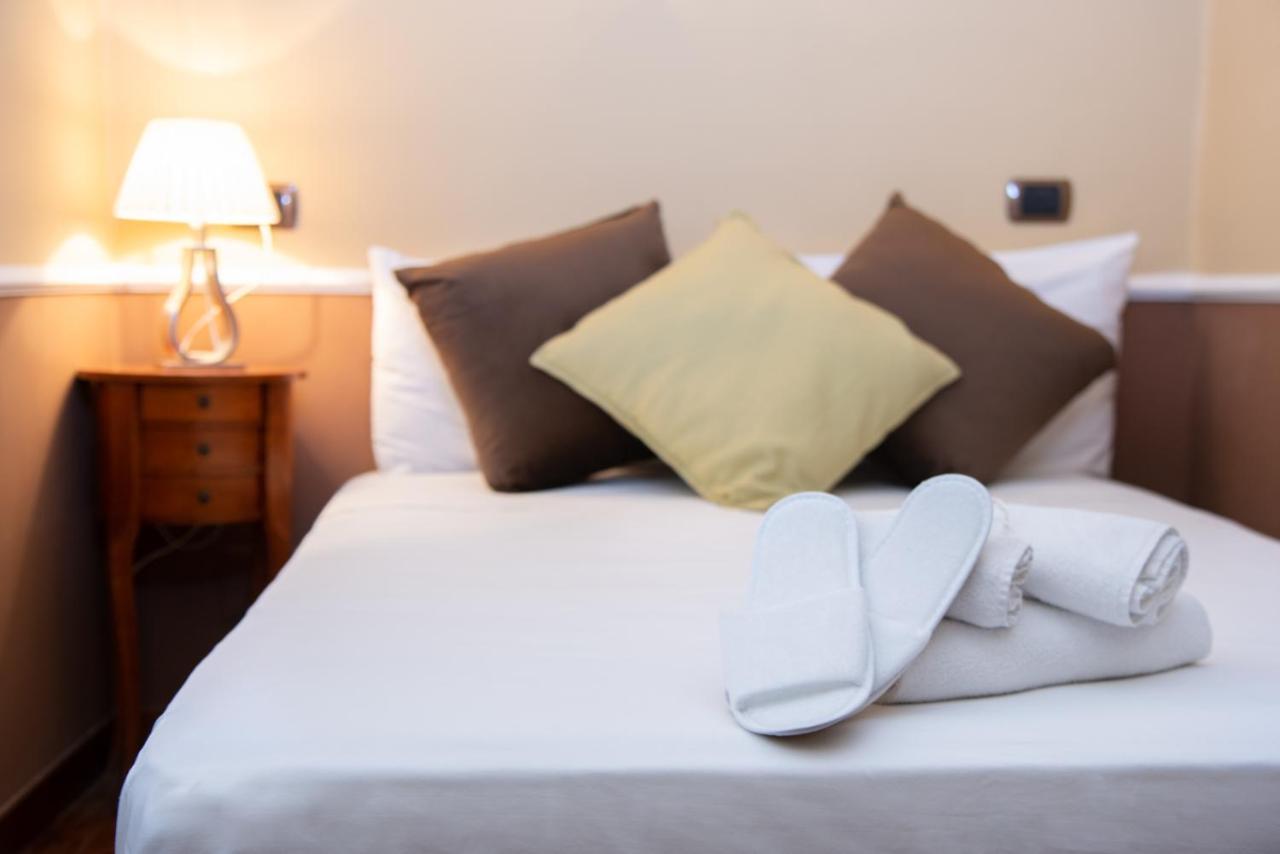 Hotel Suite ARES Neapel Exterior foto