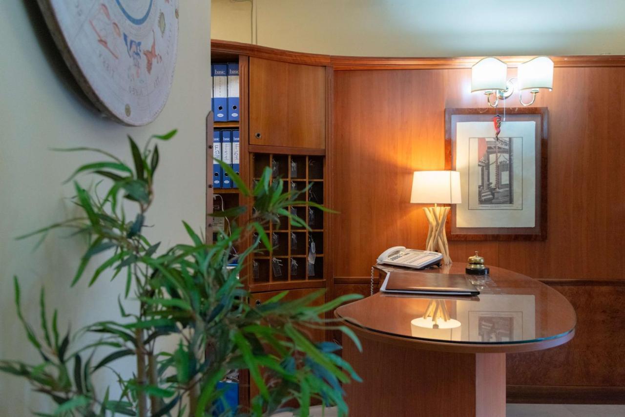 Hotel Suite ARES Neapel Exterior foto