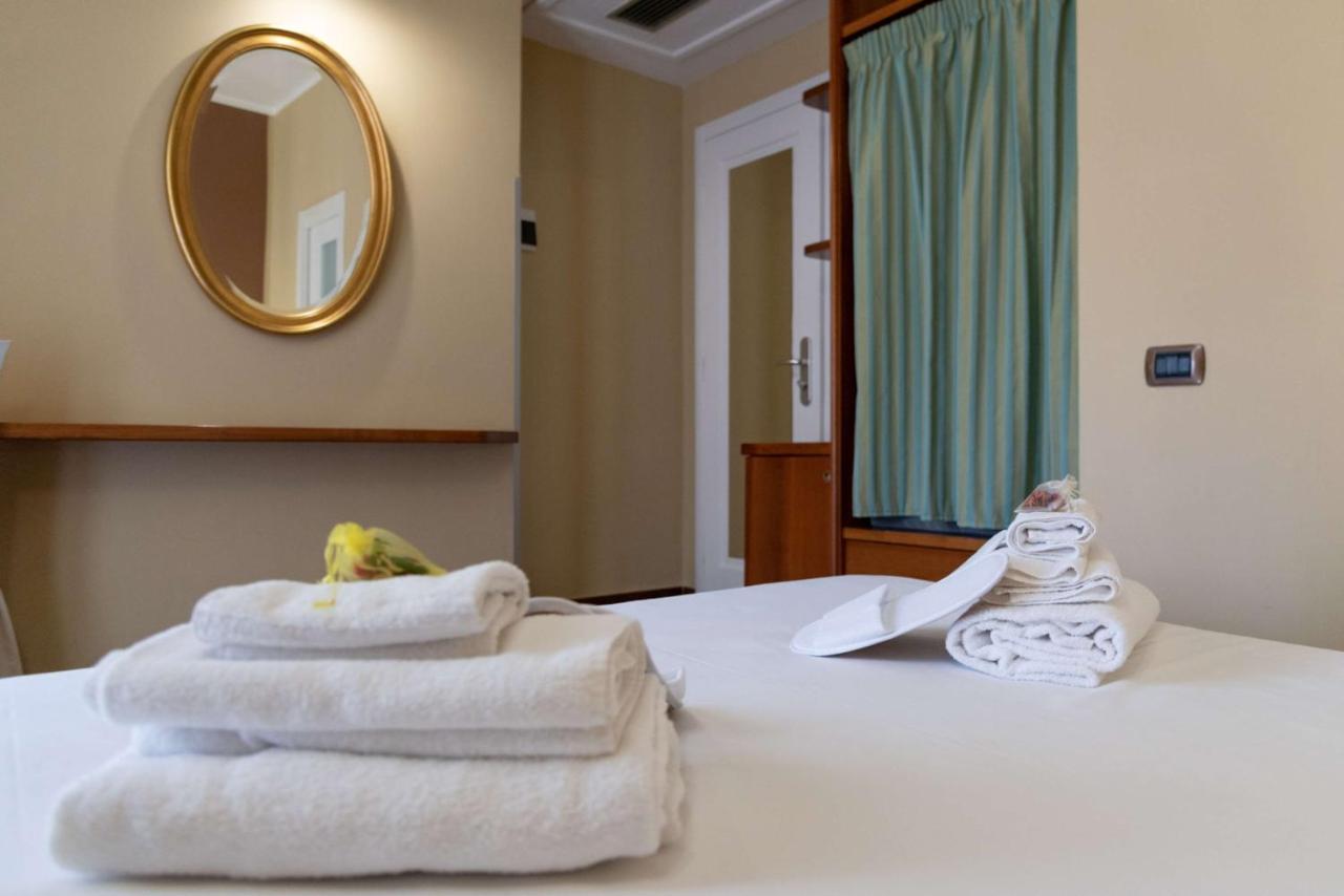 Hotel Suite ARES Neapel Exterior foto